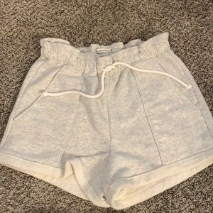 grey abercrombie paper bag shorts
